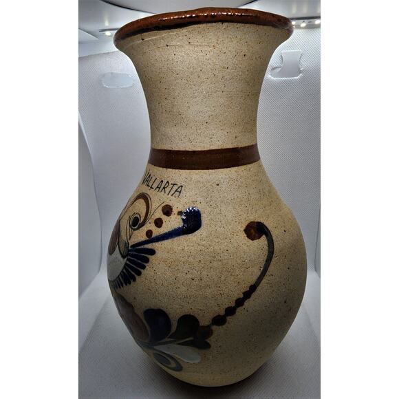 VASE-Vintage Tonala Mexican Pottery-Hand Painted-Vallarta-Signed-9" Tall - Picture 7 of 7